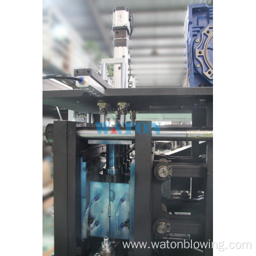 Servo Motor 4 Cavity Water Bottle Blowing Machine